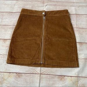 Aritzia Wilfred Free corduroy skirt